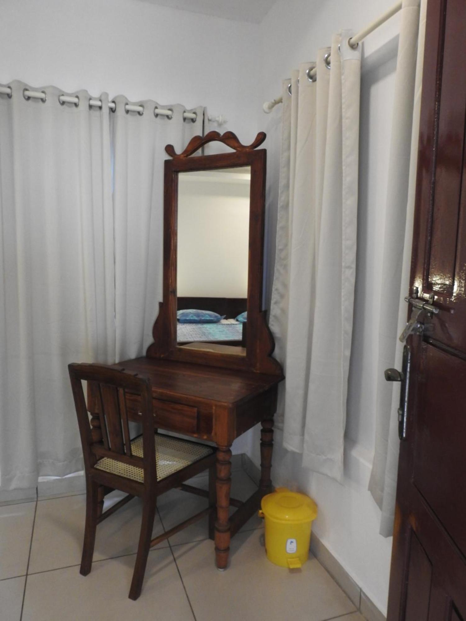 Shoreline Marari Beach Villa At Golden Beach Mararikulam Alappuzha Exterior photo