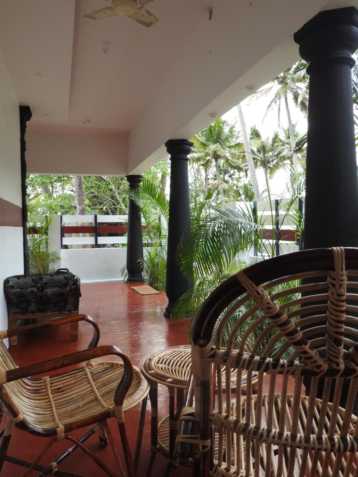 Shoreline Marari Beach Villa At Golden Beach Mararikulam Alappuzha Exterior photo