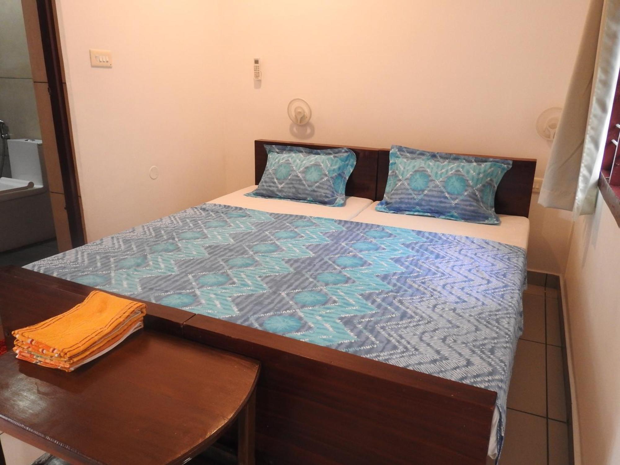 Shoreline Marari Beach Villa At Golden Beach Mararikulam Alappuzha Exterior photo
