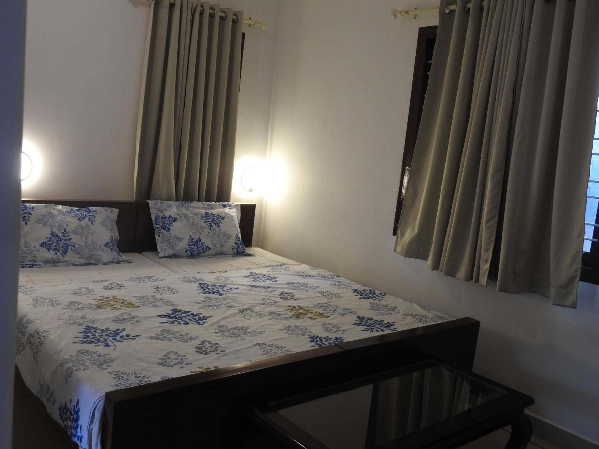 Shoreline Marari Beach Villa At Golden Beach Mararikulam Alappuzha Exterior photo